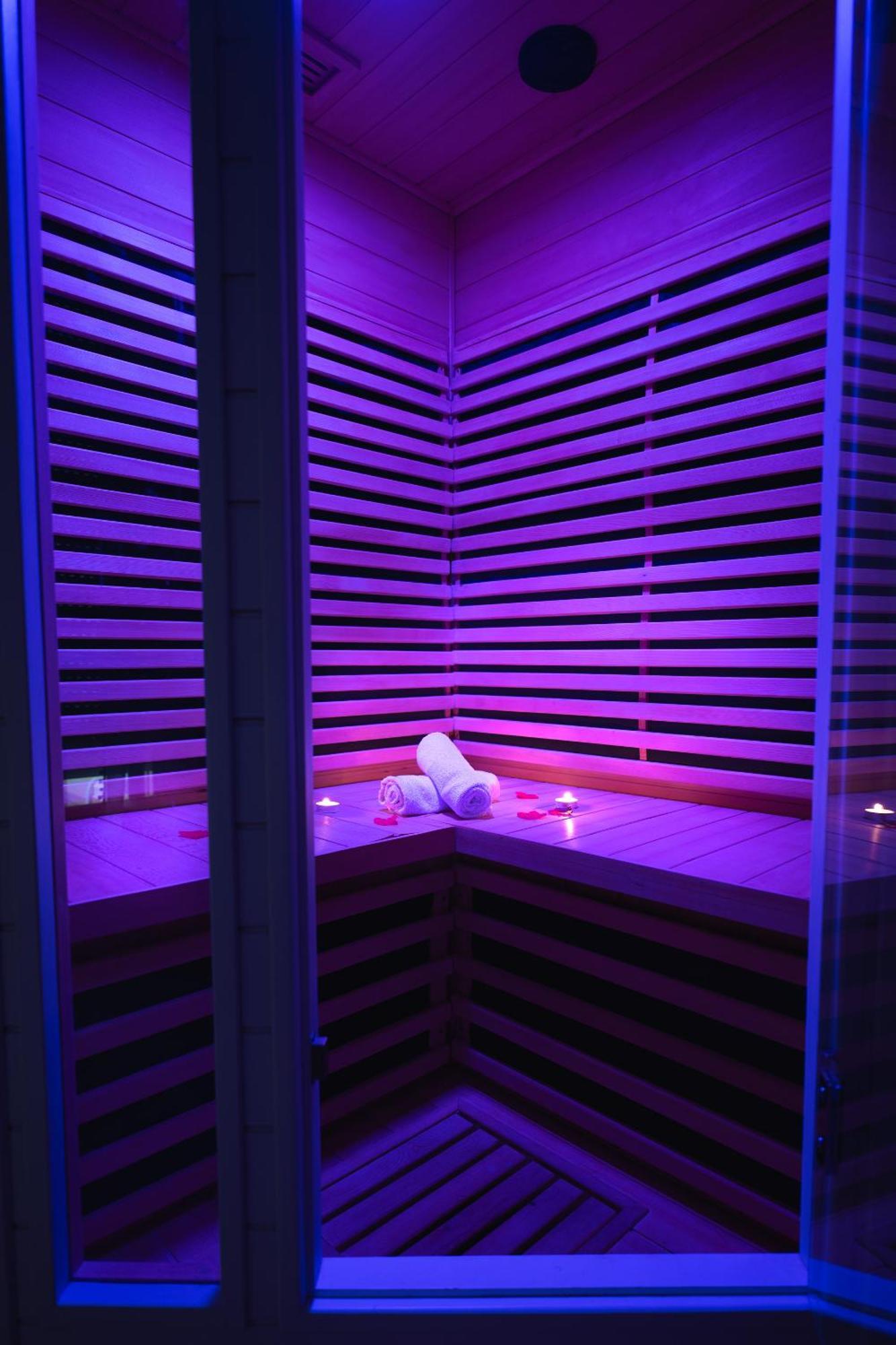 Romantique Avec Sauna Et Balnéo Privatifs Au Barcarès *